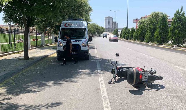 Karaman'da otomobil ile motosiklet çarpıştı: 1 yaralı