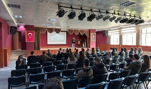 Kars&#039;ta belediye personellerine afet eğitimi verildi