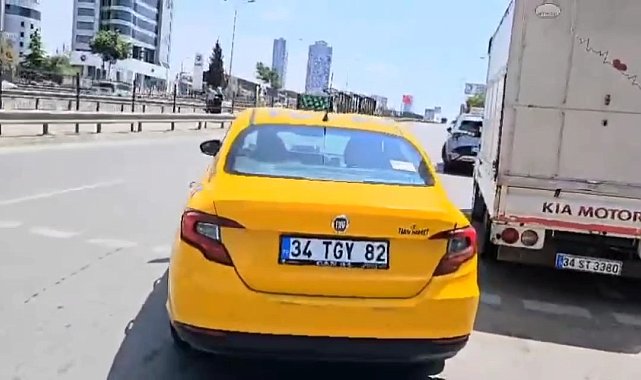 Kartal'da vatandaştan taksiciye sitem: "Yolcu seçiyor"