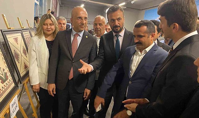 Kaymakam Albayrak: "Kilim kültür aktarımı olarak çok mühim bir noktada"