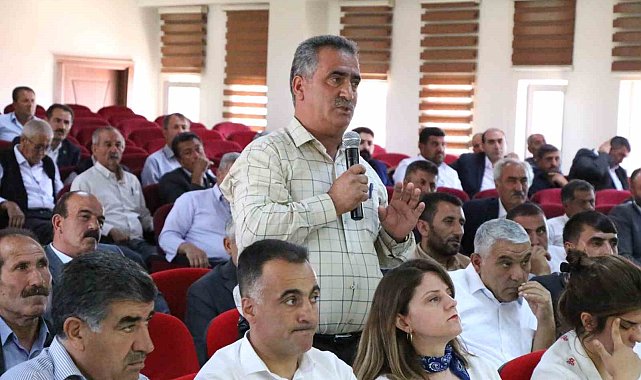 Kaymakam Karaloğlu muhtarların sorun ve taleplerini dinledi