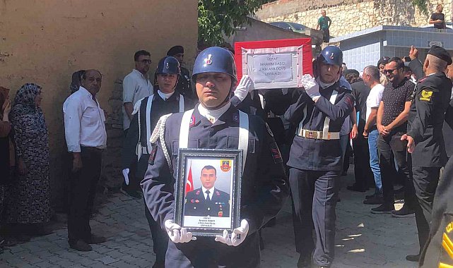 Kazada hayatını kaybeden Jandarma Astsubay İbrahim Daşçı son yolcuğuna uğurlandı
