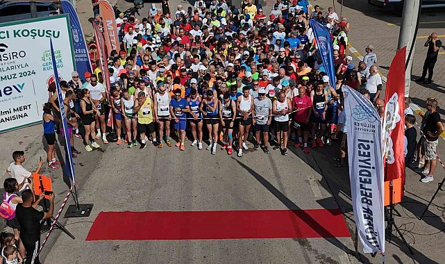 Kazancı'da 'dostluk' için koştular