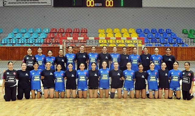 Kepez Belediyesi Hentbol Takımı'ndan, KKTC'de 1. Lig provası