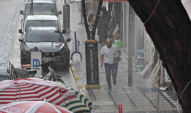 Keşan'da yağmur etkili oldu
