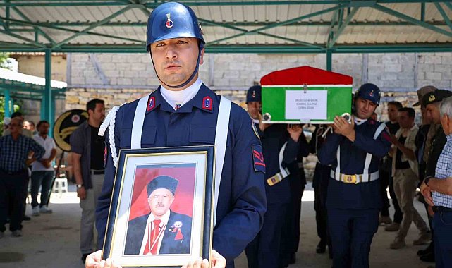 Kıbrıs gazisi Ekin son yolculuğuna uğurlandı