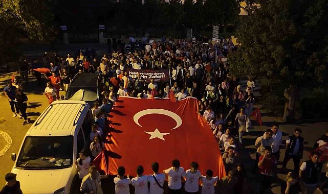 Kırıkkale'de 15 Temmuz ruhu: Selalar ve dualarla demokrasi nöbeti