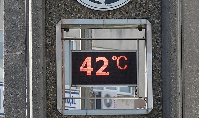 Kırklareli'nde sıcak hava etkili oluyor: Termometreler 42 dereceyi gösterdi