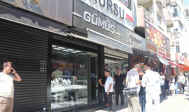 Kız arkadaşıyla birlikte gittiği gümüşçüde cinayet işledi