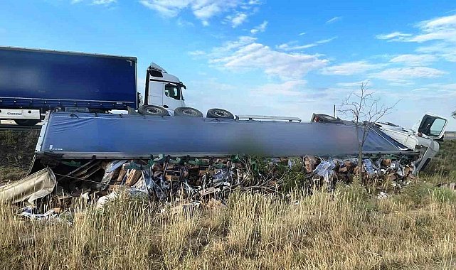 Konya'da alkol yüklü tır devrildi: 1 yaralı