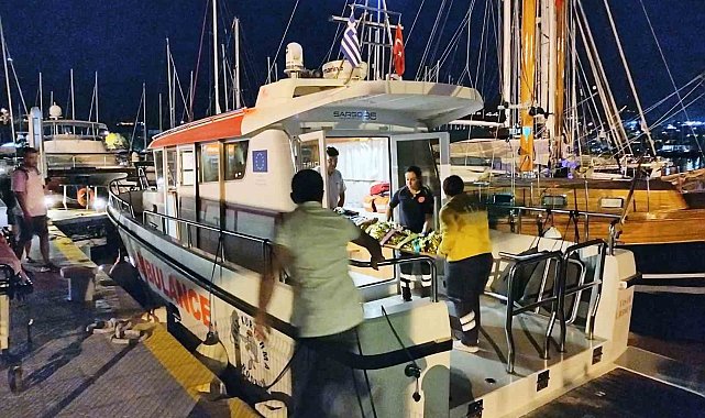 Kos adasında yaralanan çocuk deniz ambulansı ile Bodrum'a getirildi