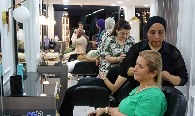 Kuaförlerin Pazar günü kapalı olması kararına gelinlikçiler de tepkili