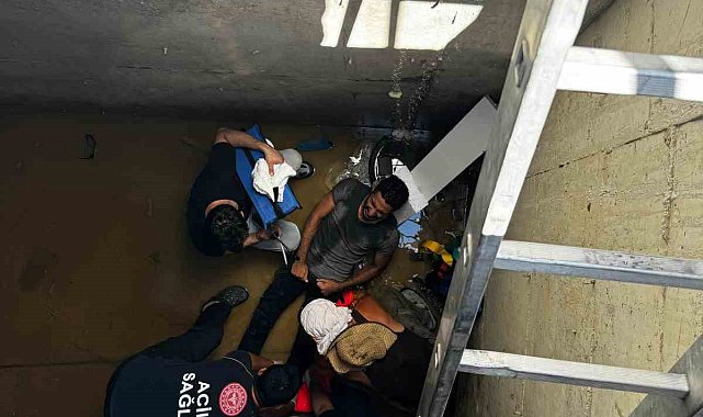 Kuyuya düşen işçiyi itfaiye ekipleri kurtardı