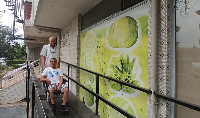 Lüleburgaz'da engelli rampası krizi