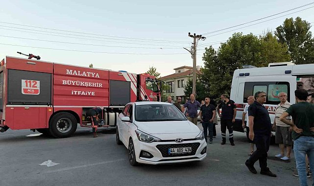 Malatya'da iki otomobilin karıştığı kazada: 5 yaralı