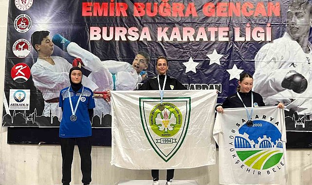 Manisa BBSK'nın karatecileri başarıdan başarıya koşuyor