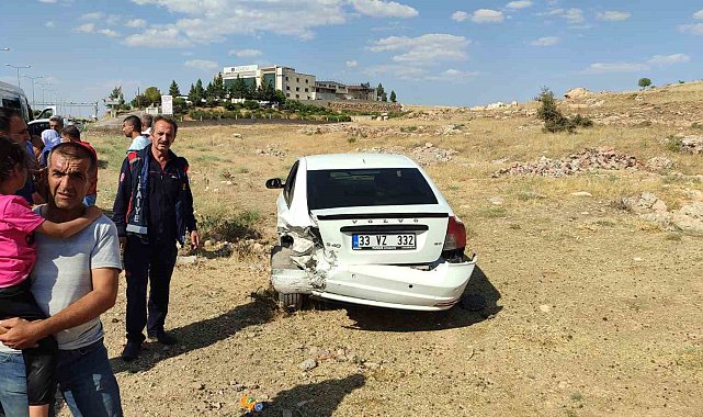Mardin'de iki otomobil çarpıştı: 6 yaralı