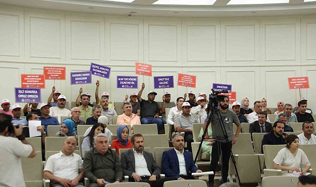 Mecliste Umut Yılmaz protestosu
