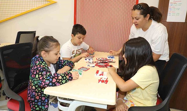 Mehmet Akif Ersoy Gençlik Merkezi'nde kurslar başladı