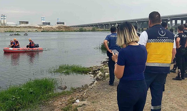 Meriç Nehri'nde kaybolan iki çocuğu arama çalışmaları sürüyor