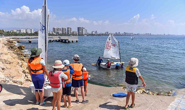 Mersin'deki Su Sporları Merkezi büyük ilgi görüyor