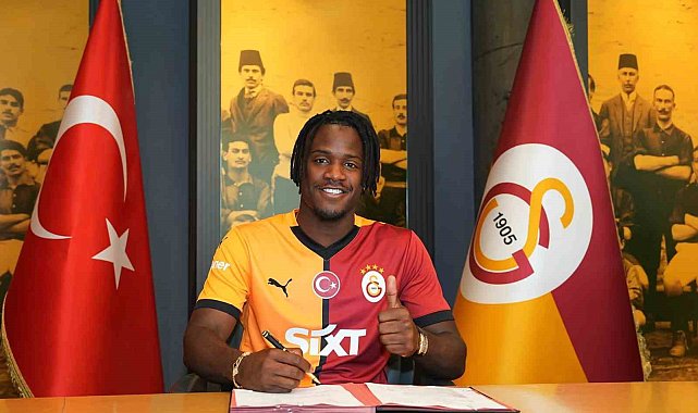 Michy Batshuayi: "Tekrar Şampiyonlar Ligi'nde oynayacağım için mutluyum"