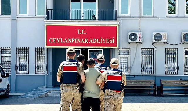 Motosikletli uyuşturucu satıcıları jandarmadan kaçamadı