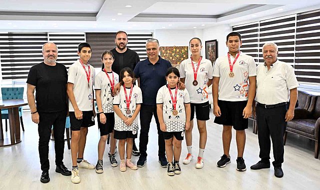 Muratpaşa'nın 'Kızıl Fırtınası' yeni şampiyonlar yetiştiriyor