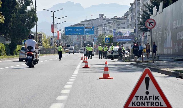 Ordu'da bir haftada 13 binden fazla araç ve sürücüsü denetlendi