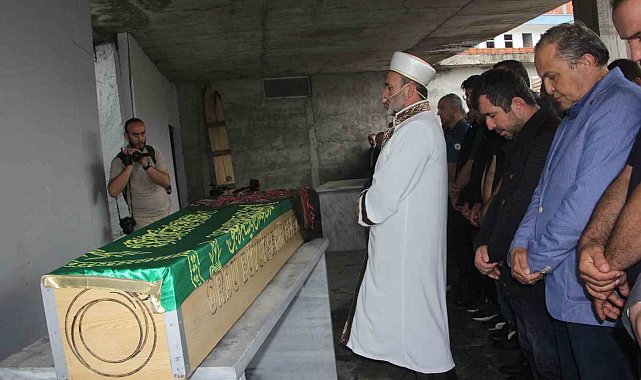 Ordu'da sele kapılan yaşlı kadın toprağa verildi