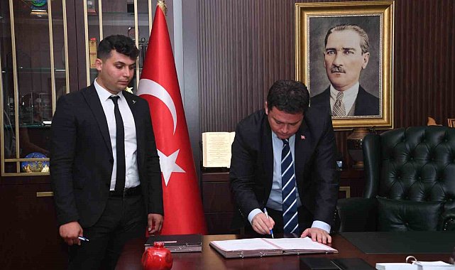Osmangazi'de memurları sevindiren imza