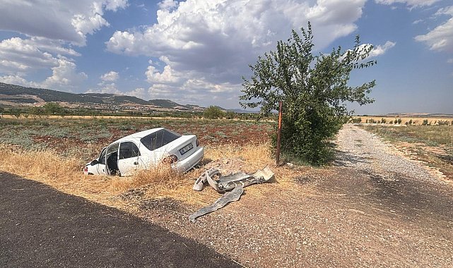 Otomobil şarampole yuvarlandı: 2 yaralı