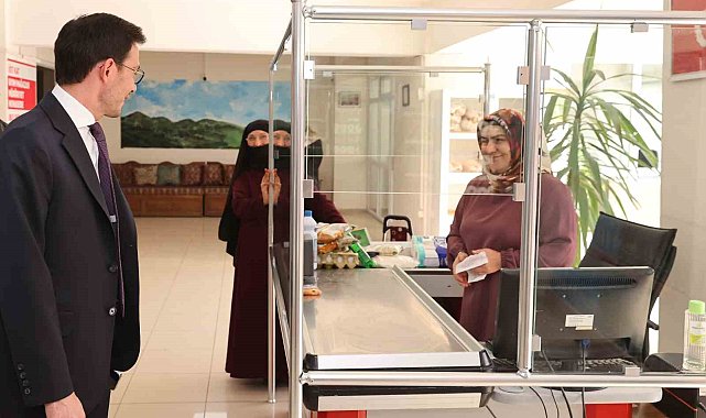 Para geçmeyen sosyal markette, 900 ihtiyaç sahibi destekleniyor
