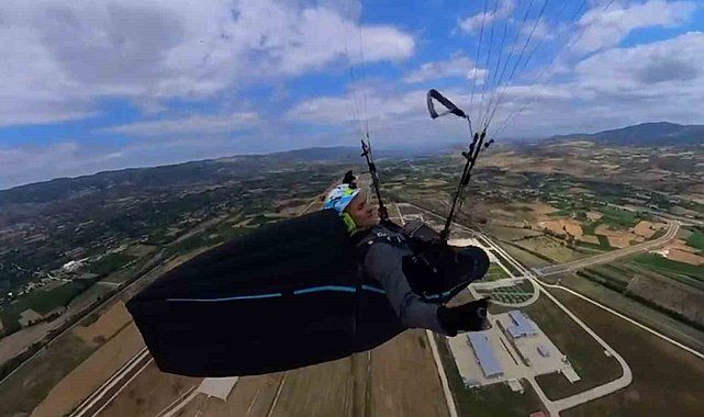 Paraşütü ile uçtuğu Tokat'ı kuş bakışı kaydetti