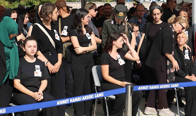 Pençe-Kilit şehidi Yarbay Demirkan son yolculuğuna uğurlandı