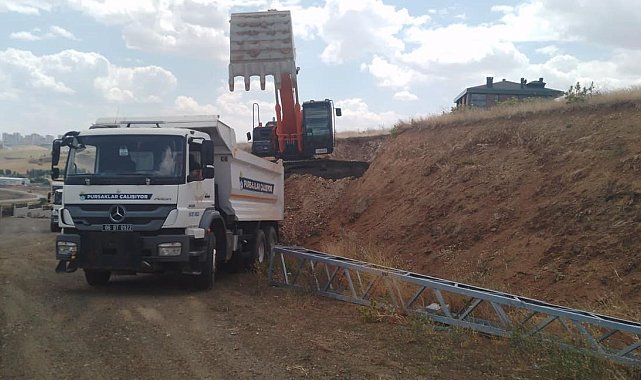 Pursaklar yeni yol ağları ile değişiyor dönüşüyor