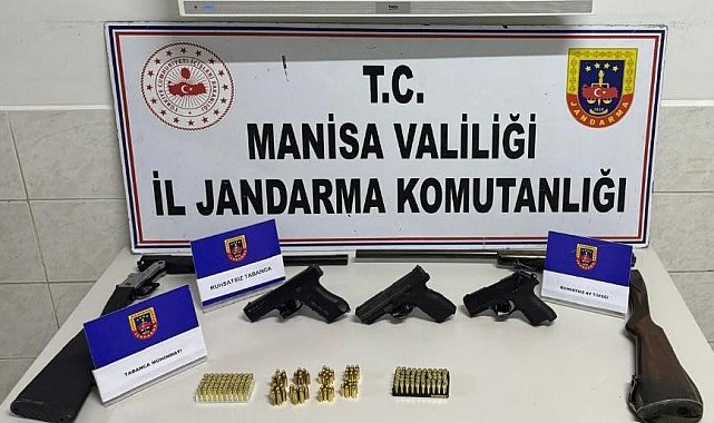 Ruhsatsız tabanca ve tüfeklerle yakalandı
