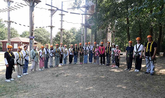 Sakarya Büyükşehir Macera Park'ta öğrencilere unutulmaz bir deneyim sunuyor