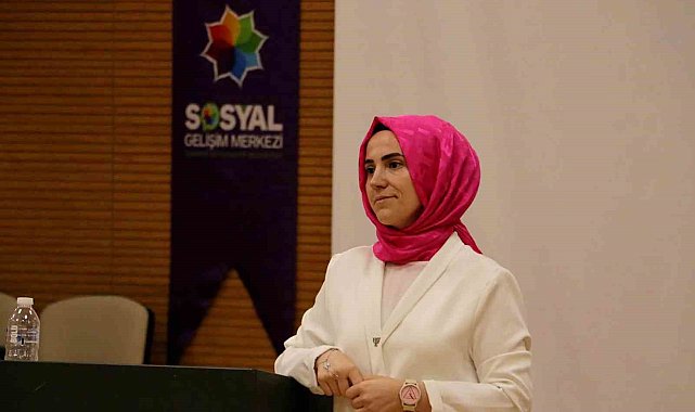 Sakarya Büyükşehir'den aileler için "Dijital Bağımlılık" söyleşisi
