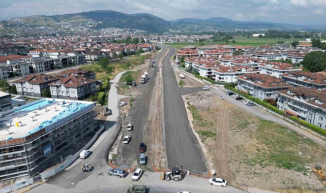 Sakarya Büyükşehir&#039;in yeni yol hamlesi o bölgenin trafik yükünü hafifletecek