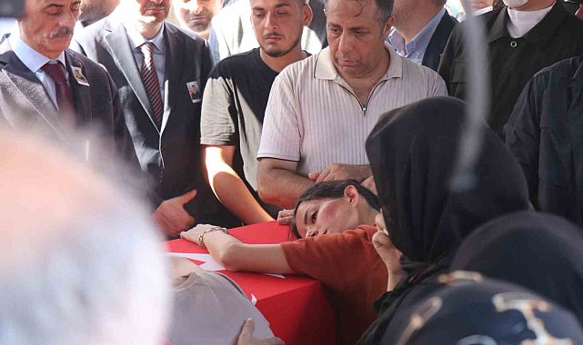 Sakaryalı şehit son yolculuğuna uğurlandı
