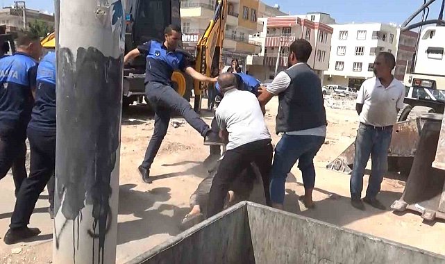 Şanlıurfa'da zabıta ile esnafın kavgasında ortalık savaş alanına döndü: 15 yaralı, 5 gözaltı