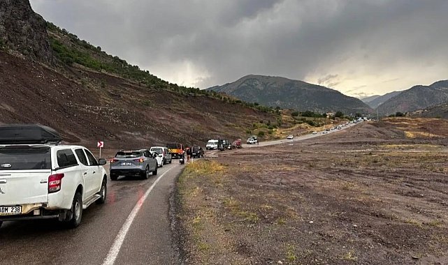 Şebinkarahisar'da şiddetli yağış hayatı olumsuz etkiledi