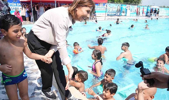 Seyhan Belediyesi yüzme havuzları ilgi görüyor