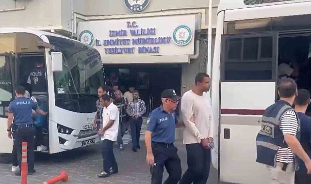 Siber polisinden eş zamanlı 'Paket Operasyonu': 64 gözaltı