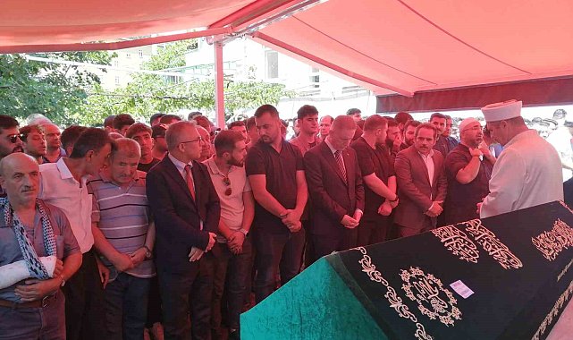 Şile'de boğularak hayatlarını kaybeden kardeşler toprağa verildi