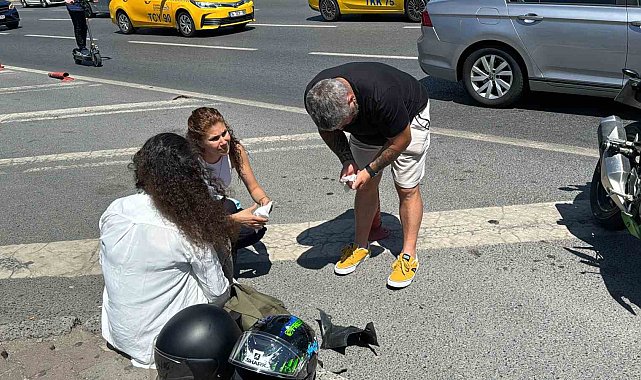 Şişli'de epilepsi krizi nedeniyle motosikletin üstünde düştü: Otobüsün altında kalmaktan son anda kurtuldu