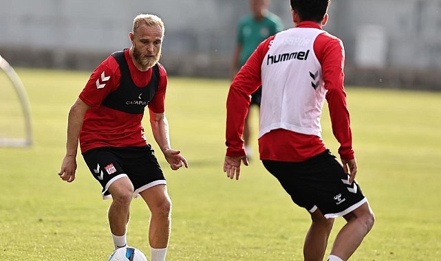 Sivasspor hücum çalıştı
