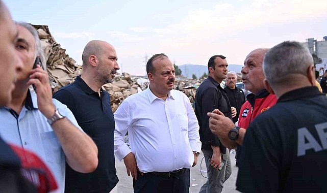Söke Belediyesi'nden, Kipaş yangını söndürme çalışmalarına destek