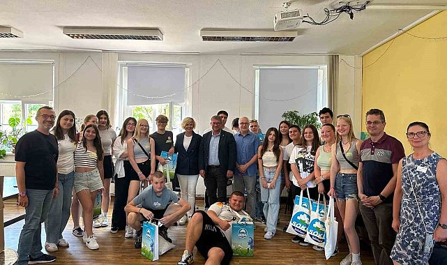 Sökeli gençler kardeş şehir Schonebeck'de